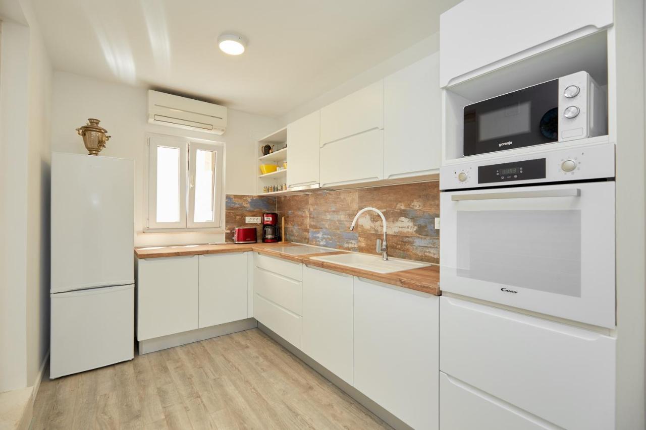 Festina Lente Vakantiehuis *