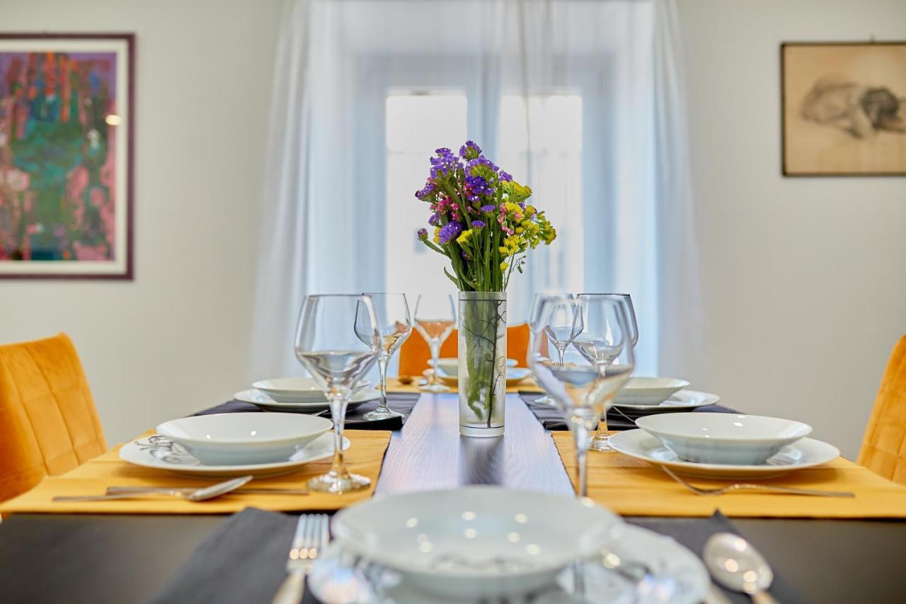 Holiday home Festina Lente